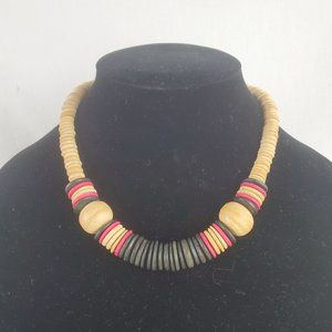 Retro Wood Bead Choker: Bold Round Beads in Red, Black & Blonde